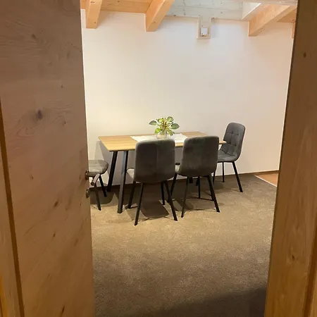 Ferienwohnung Haus Alt St. Anton St. Anton am Arlberg Exterior foto
